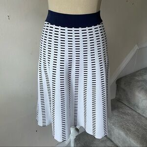 Ohne Titel Navy Blue White Heavy Knit A-Line Skirt NWT Size Small OTR-214